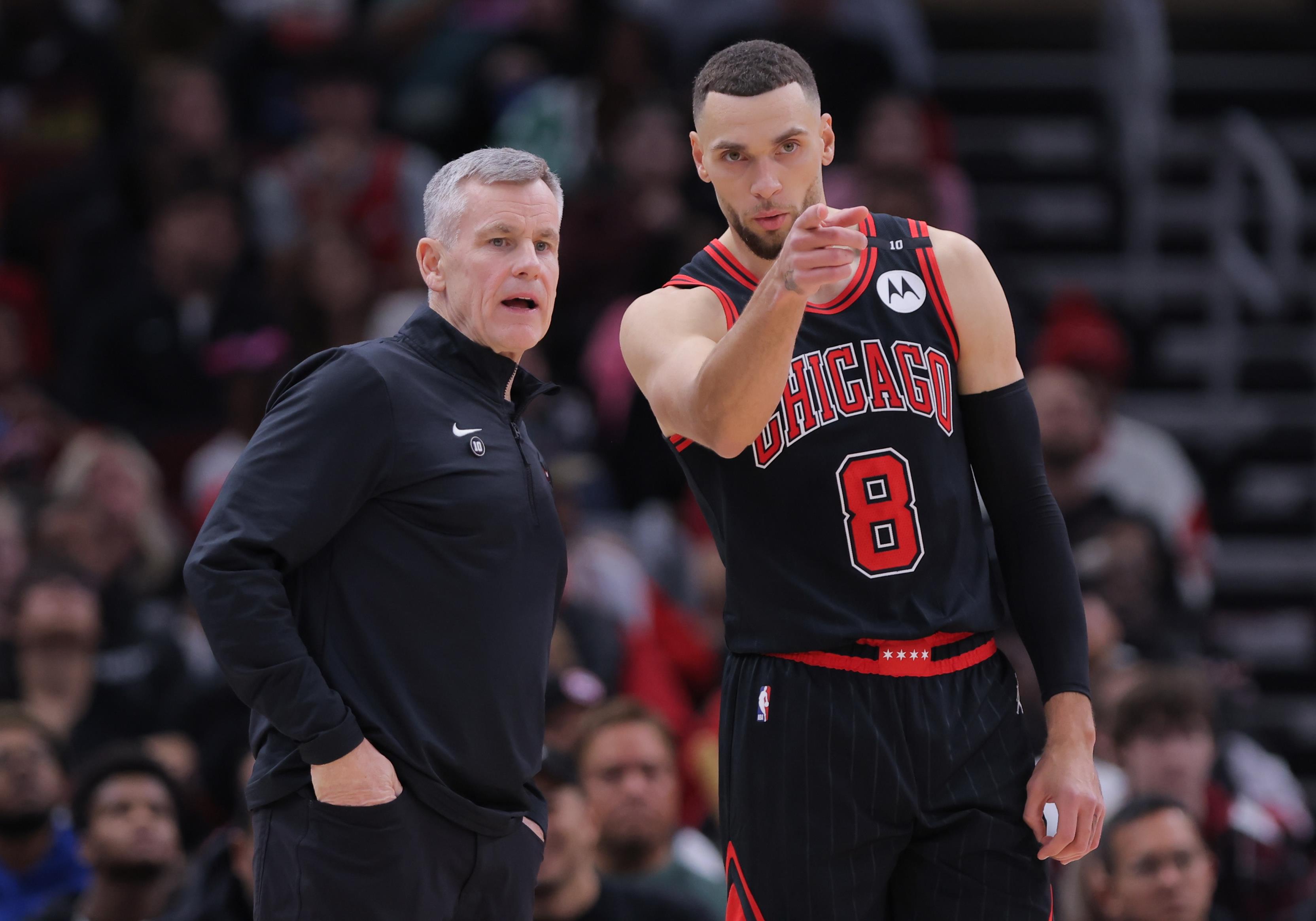 連續(xù)掛機(jī)3年！名記：公牛持續(xù)不作為 讓想買(mǎi)他們球員的球隊(duì)很焦慮